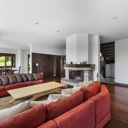 Noir Pres De La Telecabine A Chalet Anzère